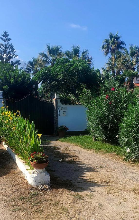 Rumah Saya Campofelice Di Roccella Εξωτερικό φωτογραφία